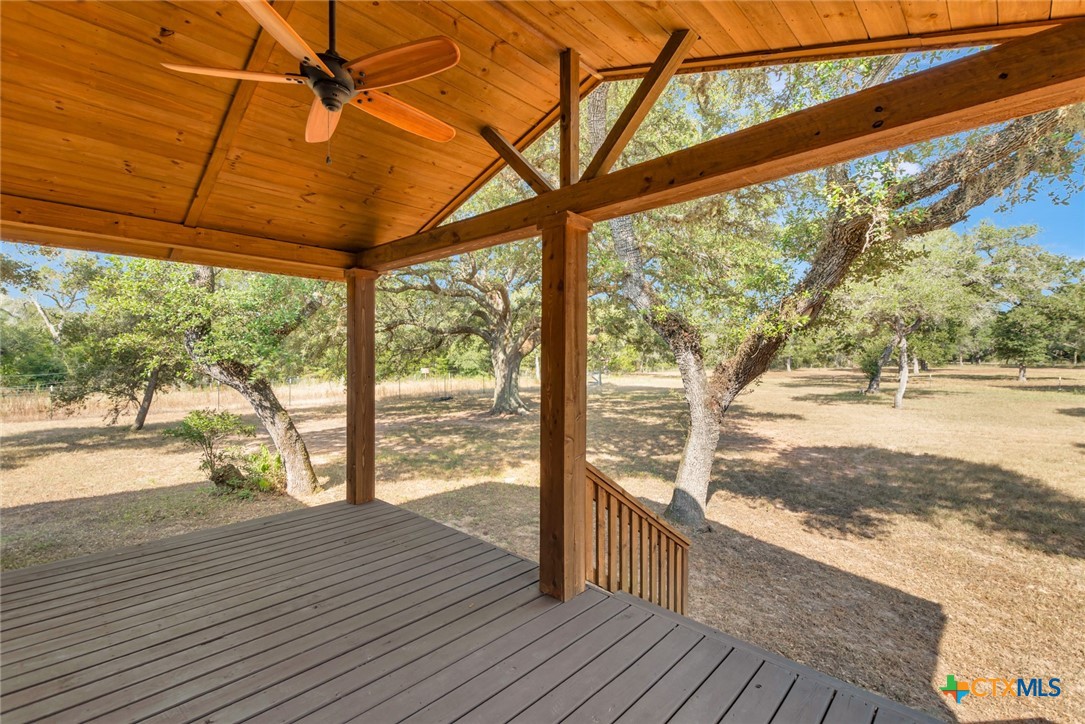 1079 Private Road 1051 Property Photo 22