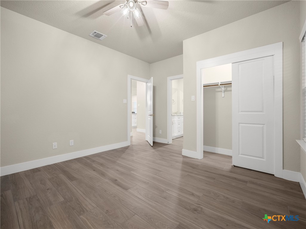 5338 Howard Street Property Photo 15