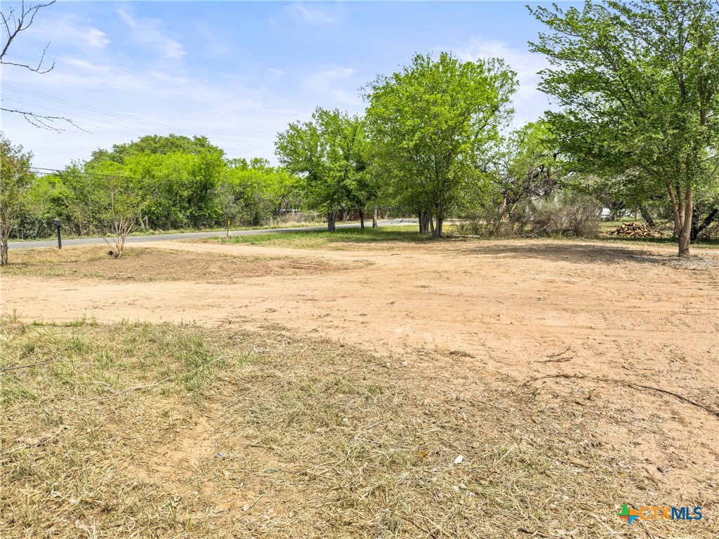 933 County Road 118 Property Photo 5