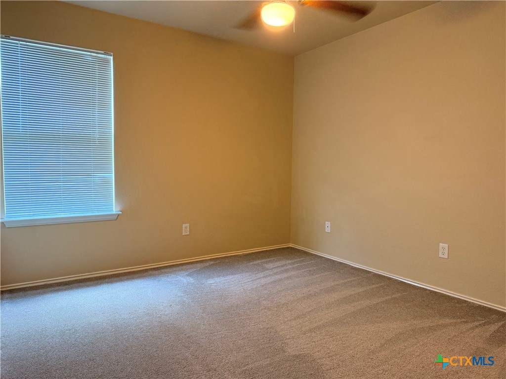 1229 Hilltop Drive Property Photo 8