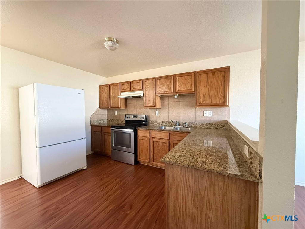 3307 Hereford Apt D Lane Property Photo 9