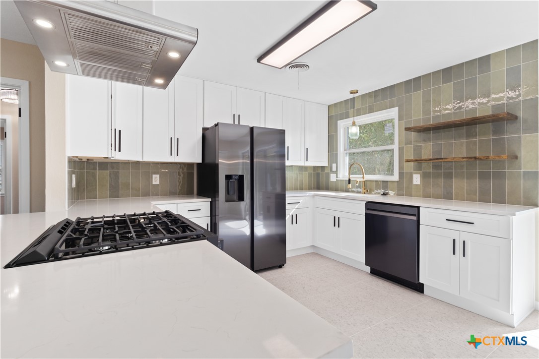 805 Hill Street Property Photo 16