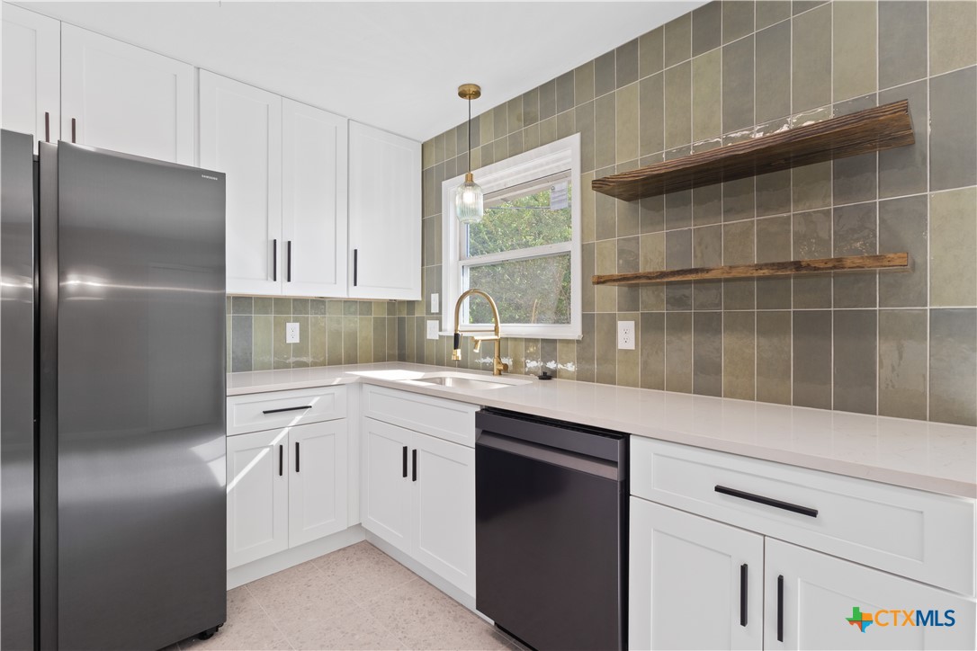 805 Hill Street Property Photo 17