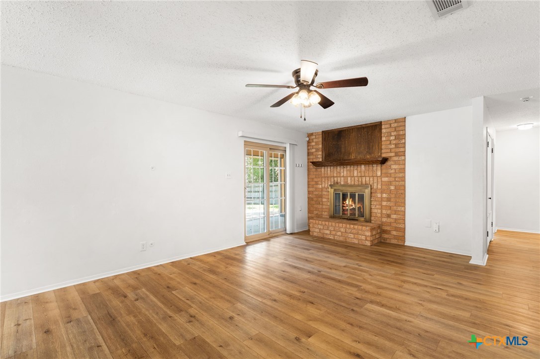 2202 Winchester Drive Property Photo 9