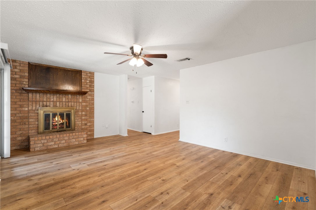 2202 Winchester Drive Property Photo 10