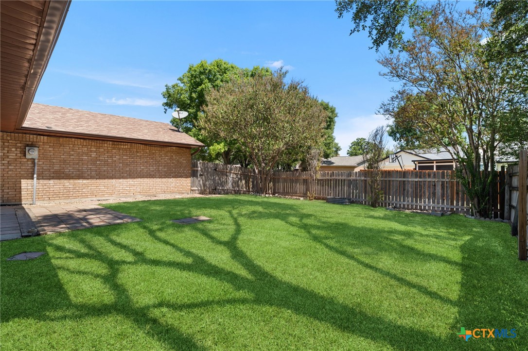 2202 Winchester Drive Property Photo 37