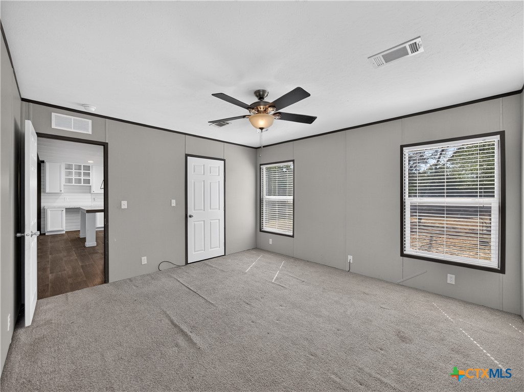 209 Sandy Oaks Drive Property Photo 15