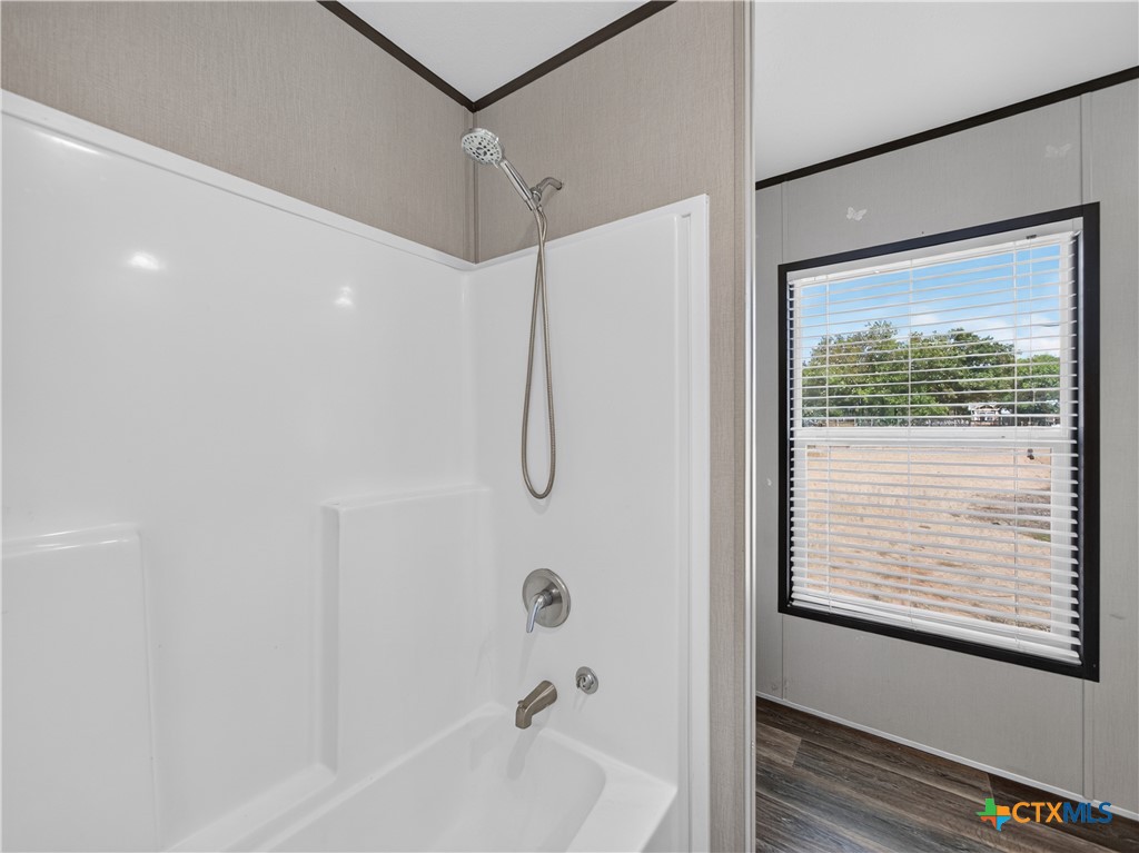 209 Sandy Oaks Drive Property Photo 24
