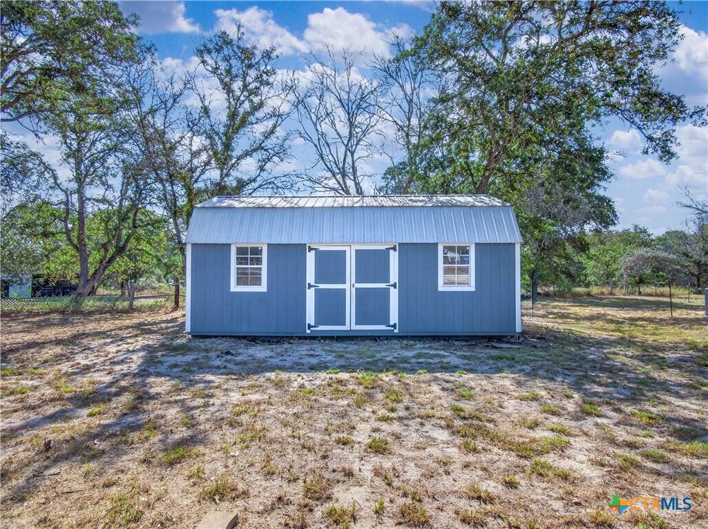 209 Sandy Oaks Drive Property Photo 38