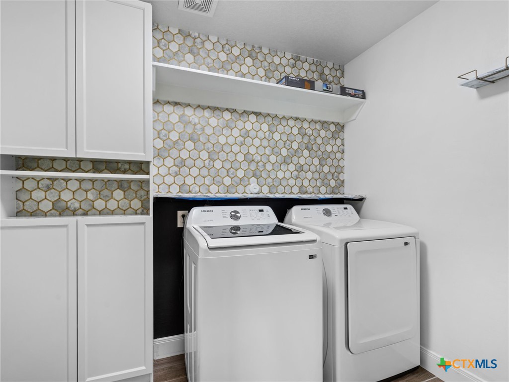 6501 Crockett Cove Property Photo 18