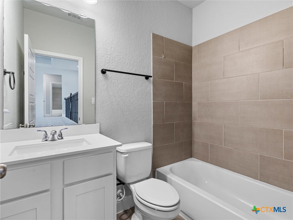 6501 Crockett Cove Property Photo 20