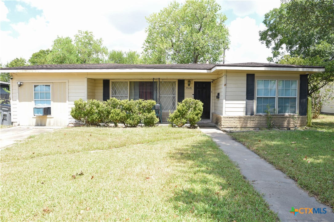 3308 Avondale Street Property Photo 1
