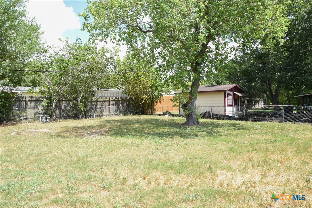 3308 Avondale Street Property Photo 13