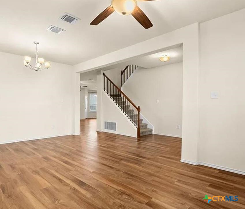5561 Perdita Drive Property Photo 4