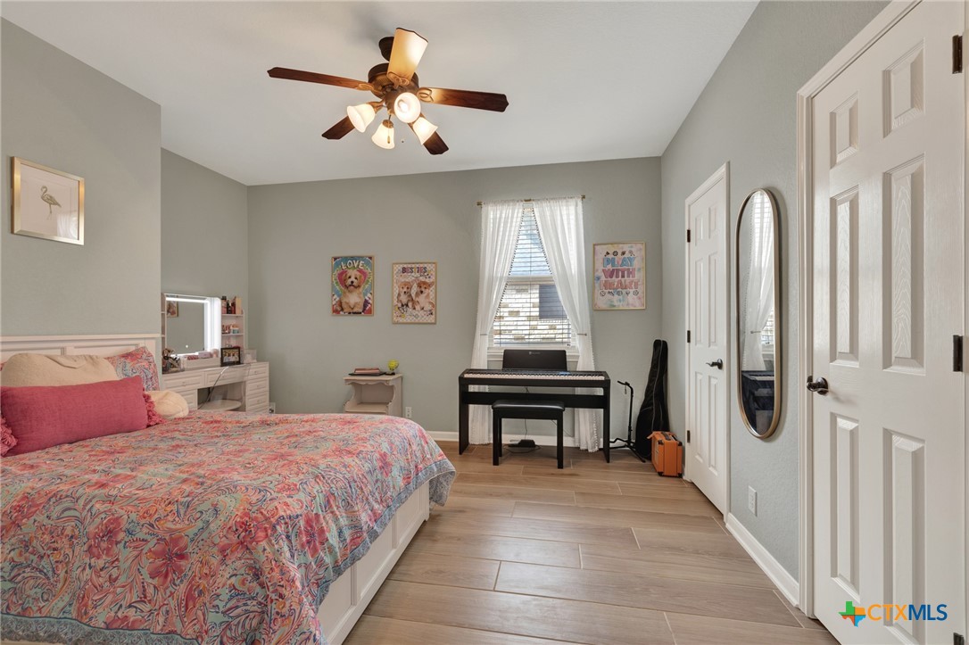 263 Hamburg Avenue Property Photo 22