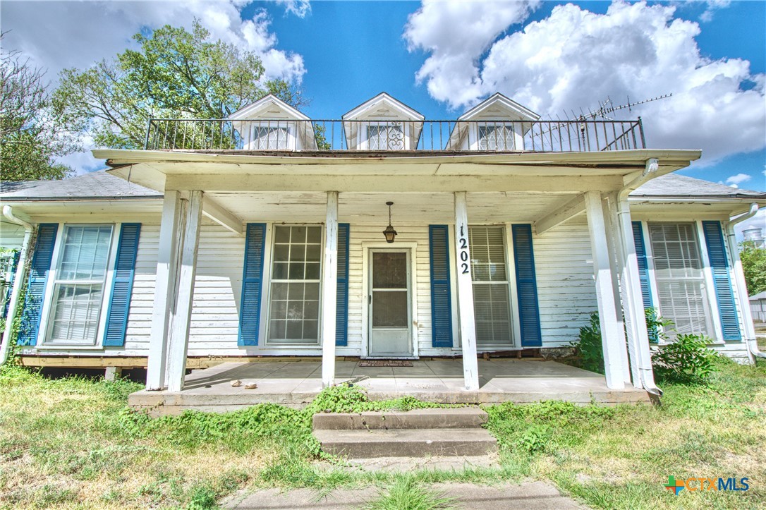 1202 Tyler Property Photo 1
