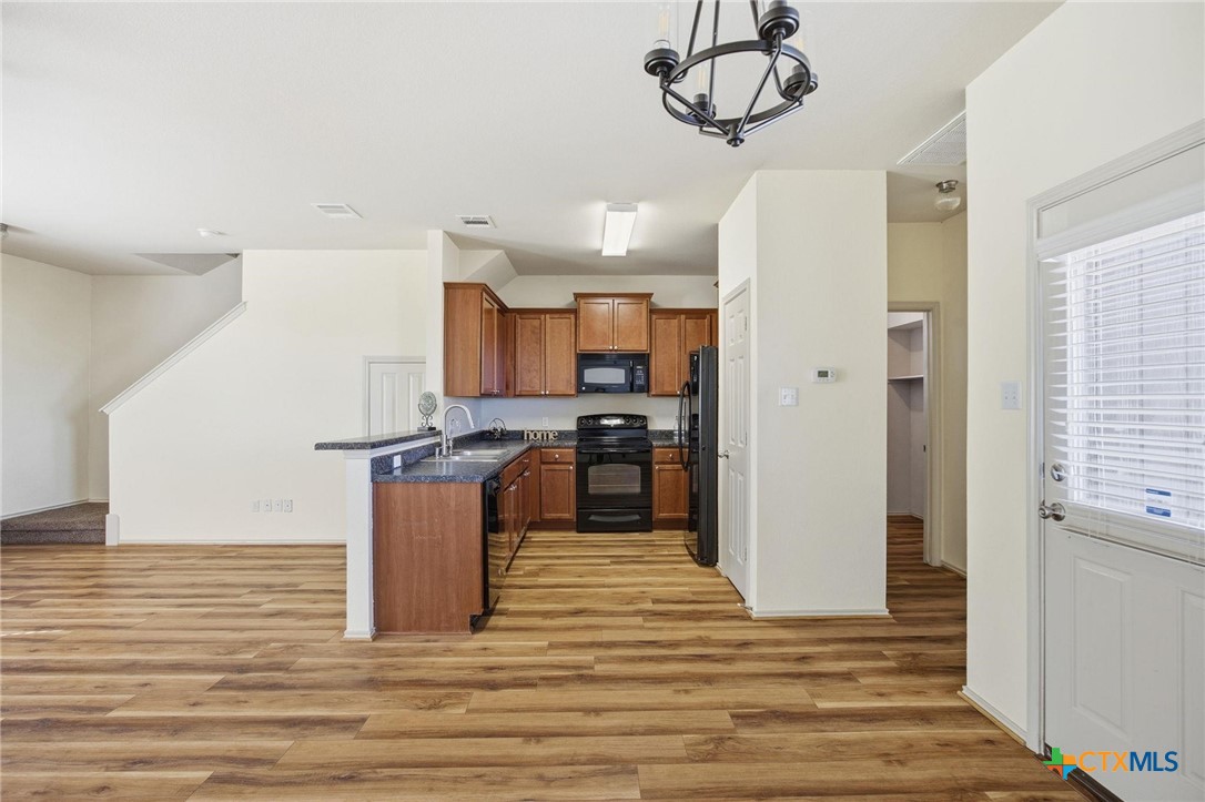 408 Azurite Drive Property Photo 8