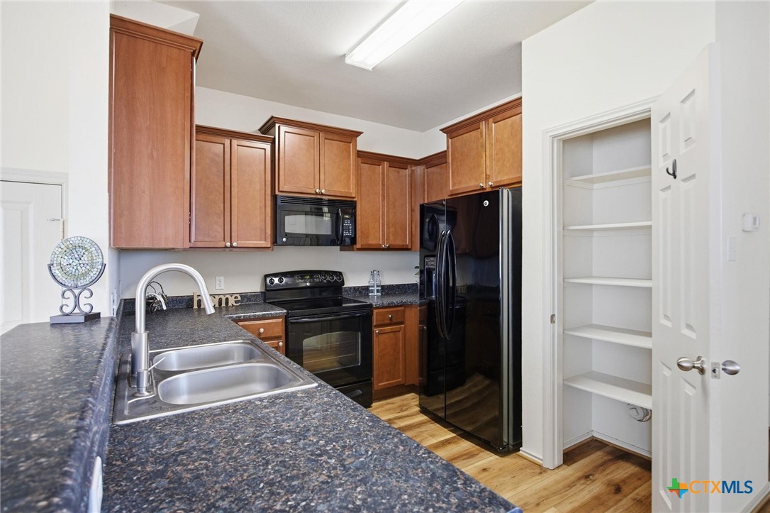 408 Azurite Drive Property Photo 12