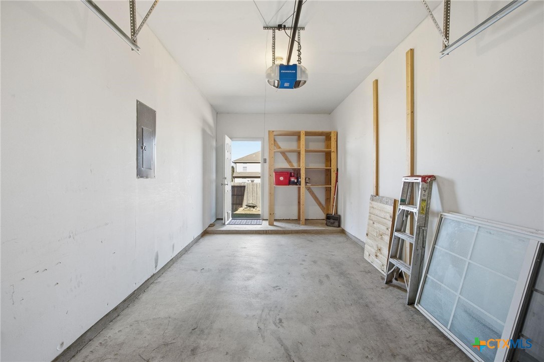408 Azurite Drive Property Photo 34