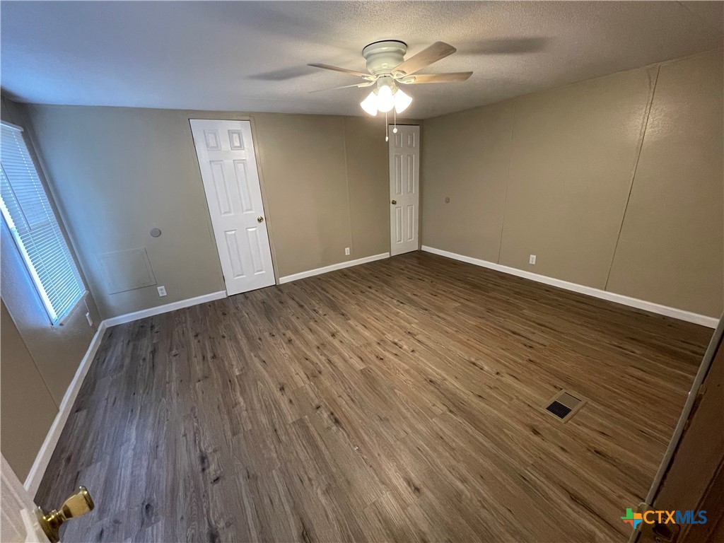 611 Buck Trail Property Photo 6