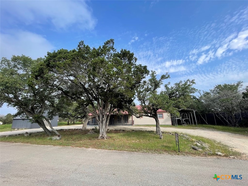 551 Ramblewood Drive Property Photo 4