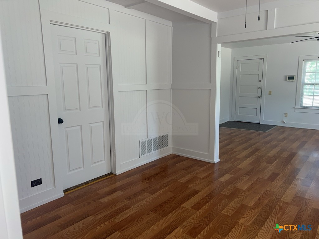 1306 Alexander Street Property Photo 8