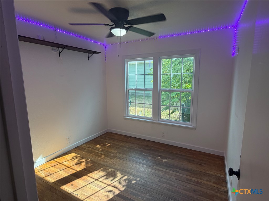 1801 E Walnut Avenue Property Photo 9