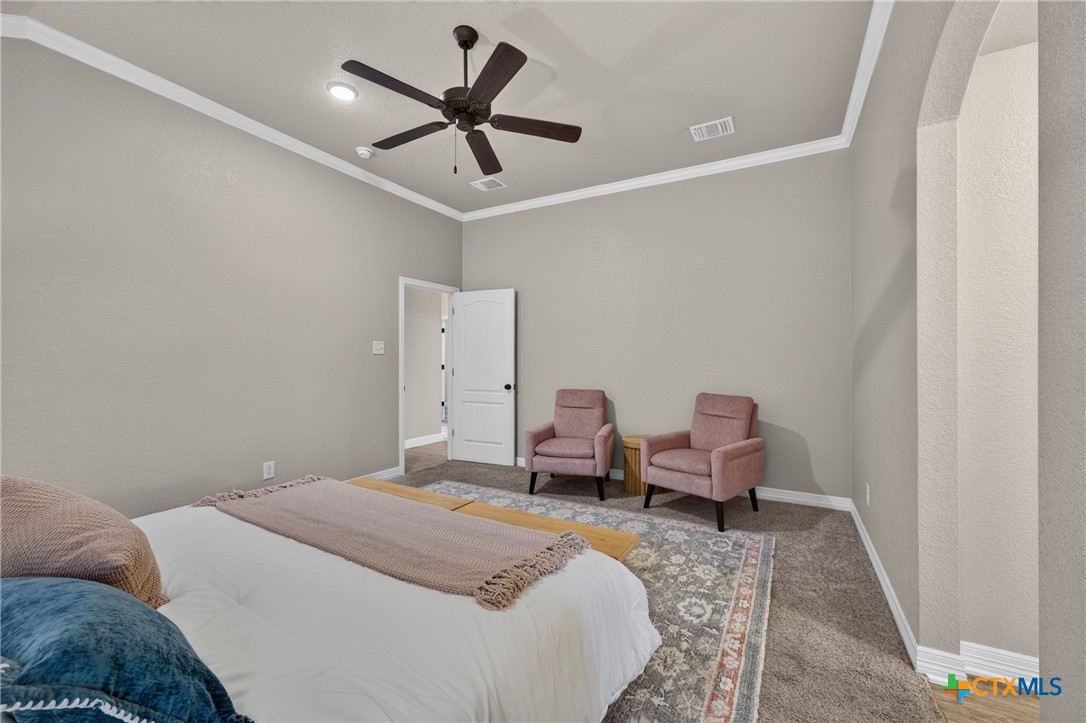 1818 Rustic Manor Drive Property Photo 20