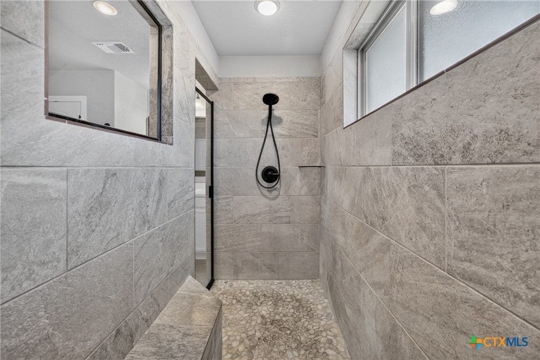 1818 Rustic Manor Drive Property Photo 27