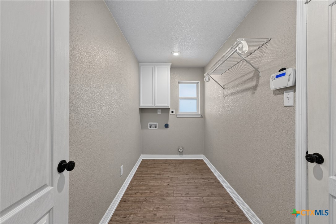 1818 Rustic Manor Drive Property Photo 34
