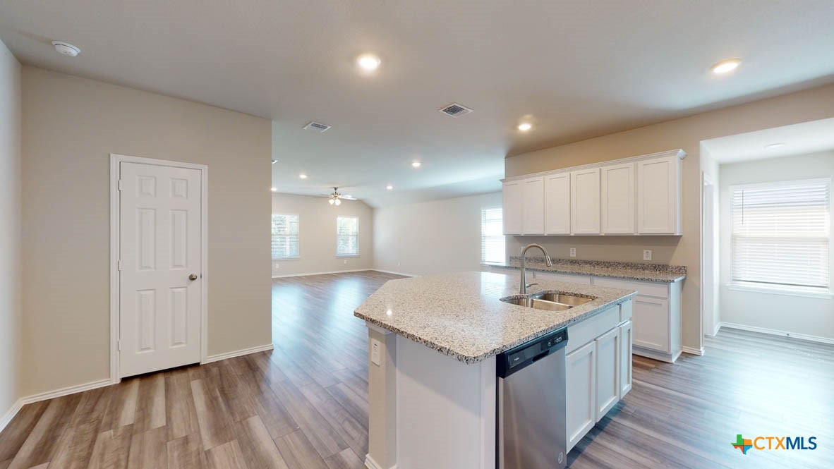 2319 Deadnettle Drive Property Photo 9