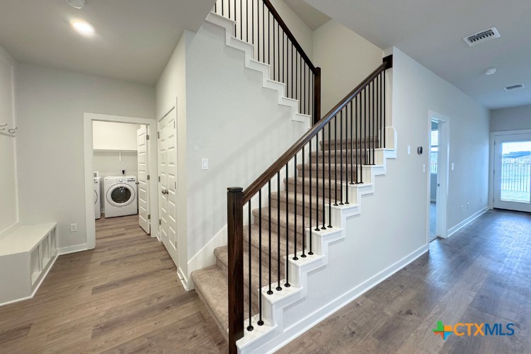 12120 Russo Drive Property Photo 12