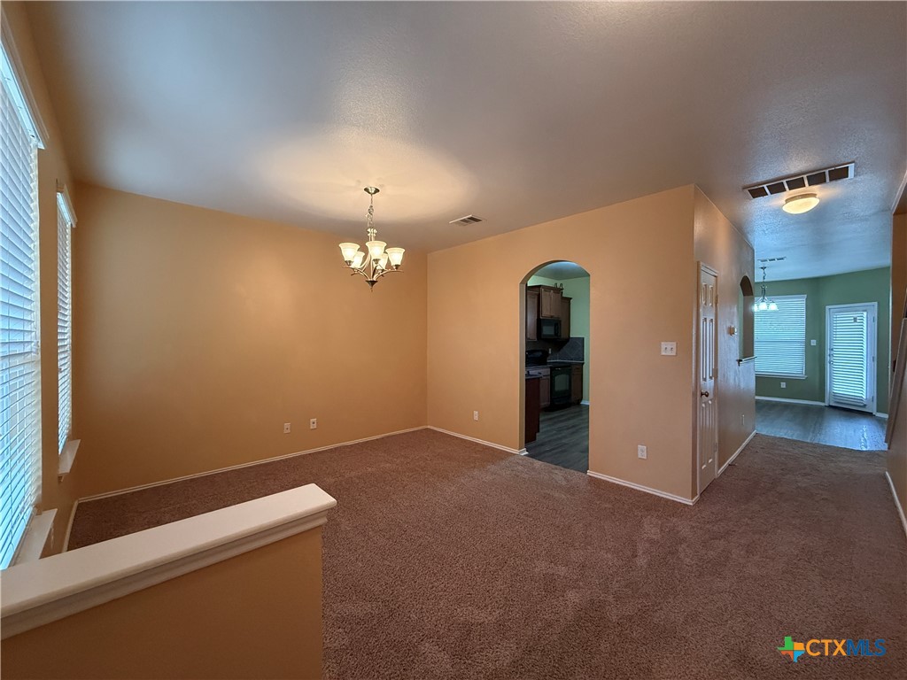 302 Sandra Sue Drive Property Photo 3
