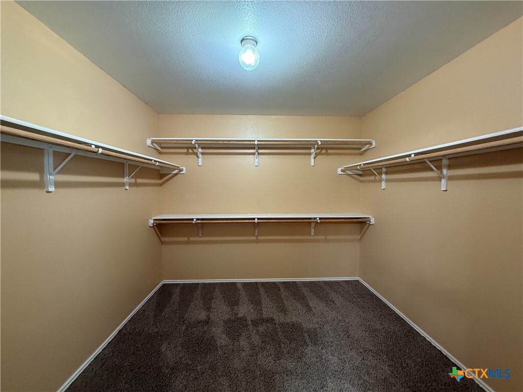 302 Sandra Sue Drive Property Photo 15