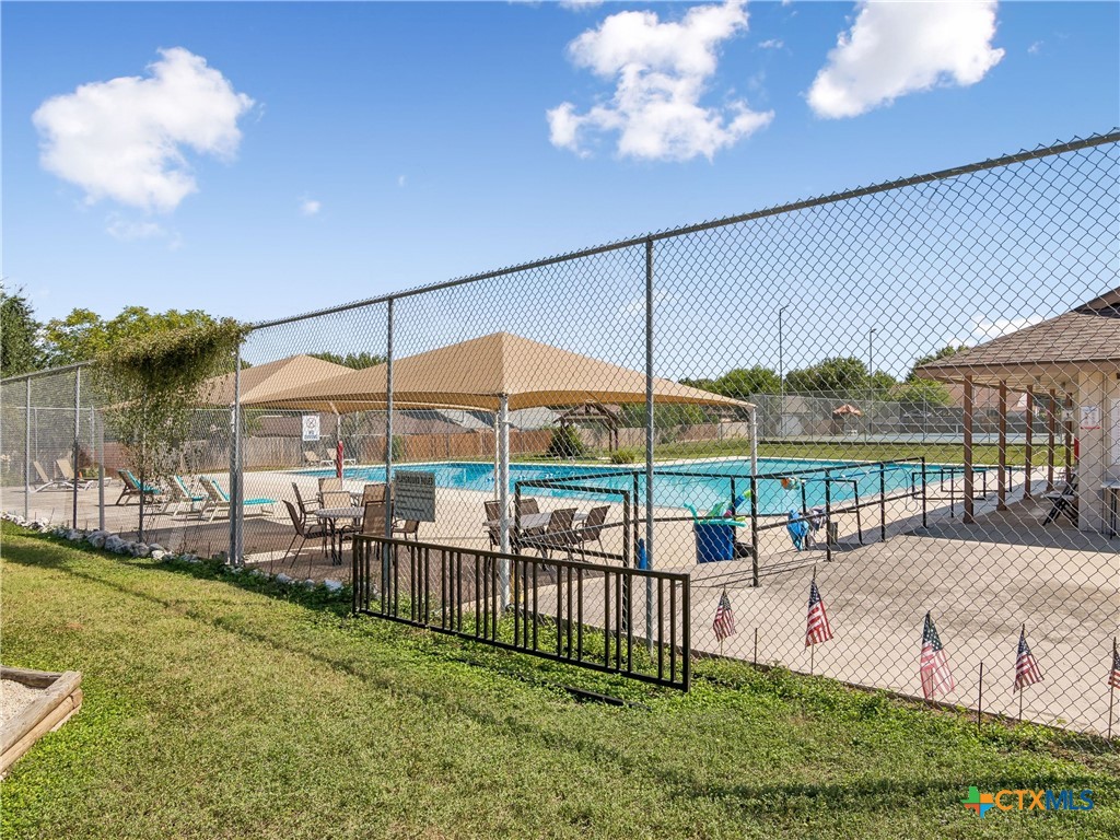 841 Dimrock Property Photo 35