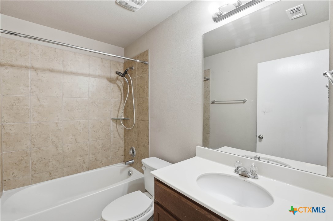 2323 Stoneham Property Photo 16