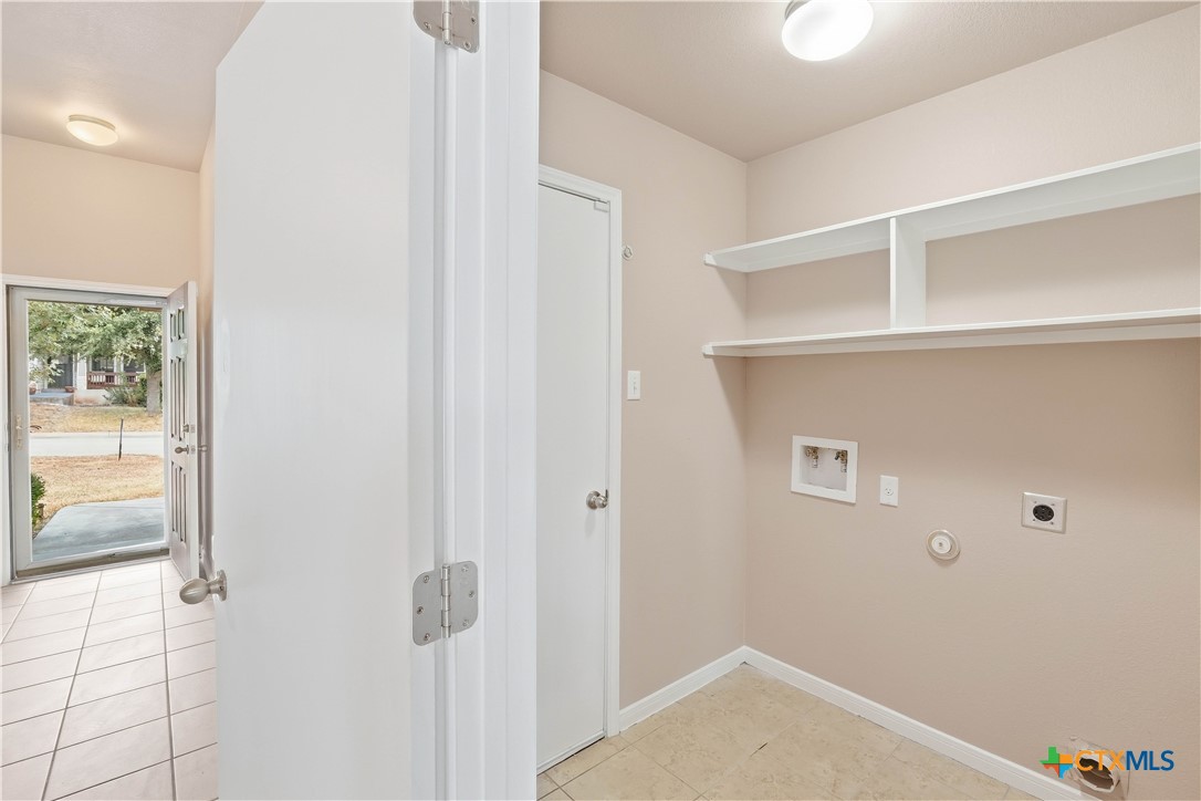 2323 Stoneham Property Photo 24