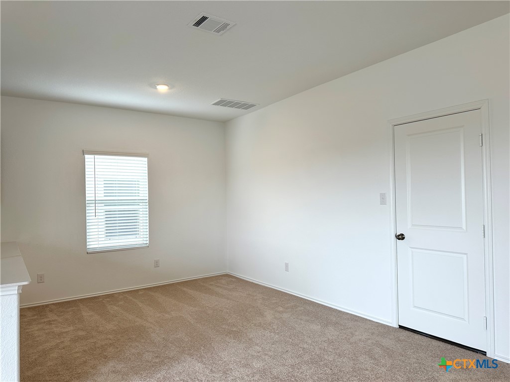 876 Rancho Del Cielo Loop Property Photo 12