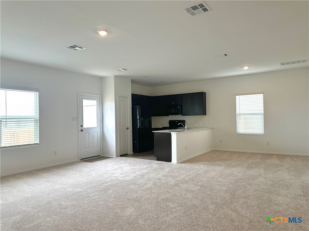876 Rancho Del Cielo Loop Property Photo 15