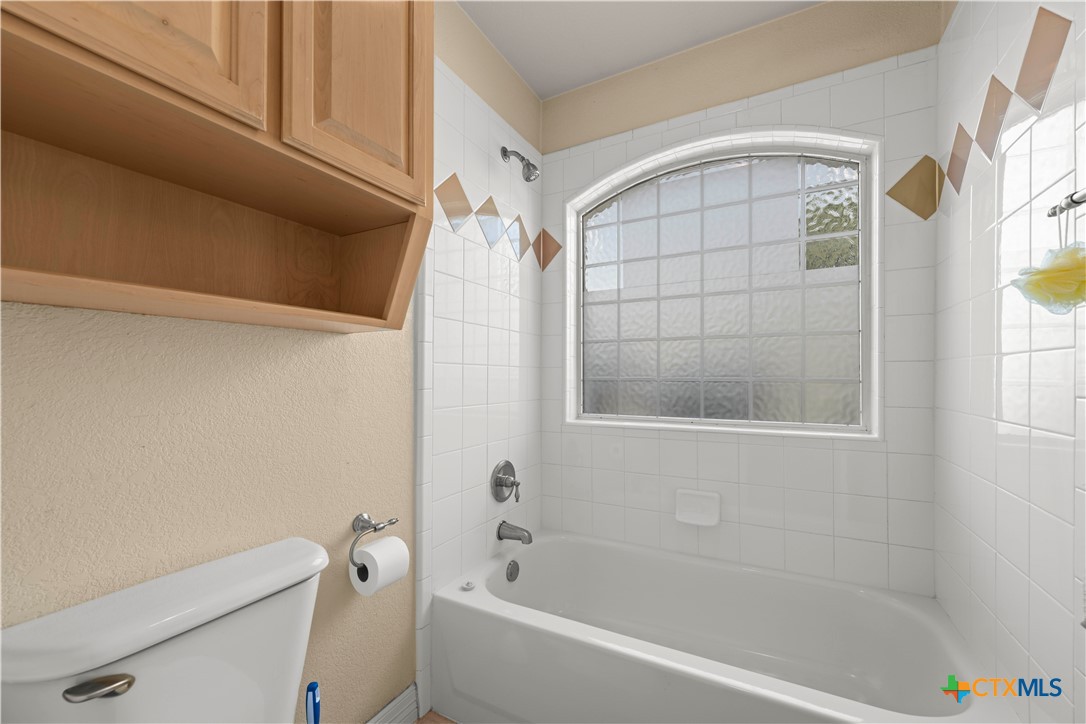 700 Pioneer Trail Property Photo 37