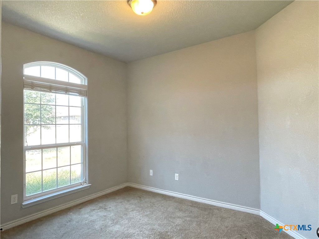 2525 Elk Creek Street Property Photo 24