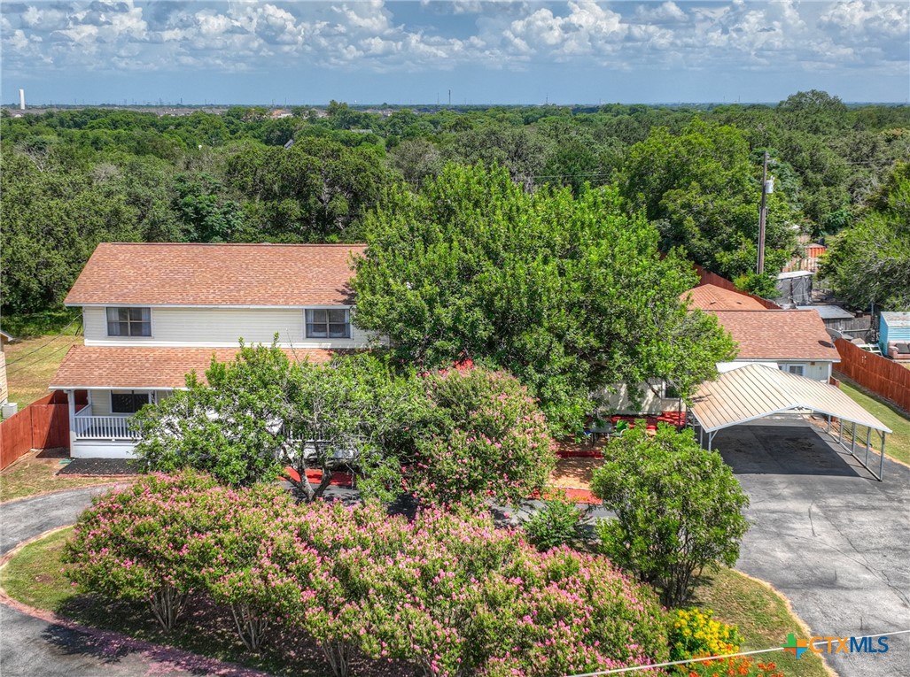 580 E Zipp Road Property Photo 1