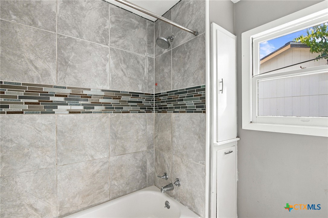 2514 Cardinal Street Property Photo 18