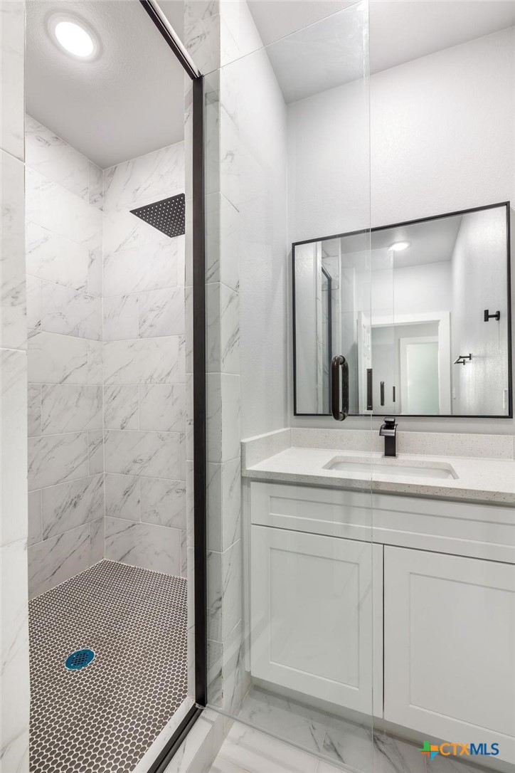 600 Kimbro Street Property Photo 14