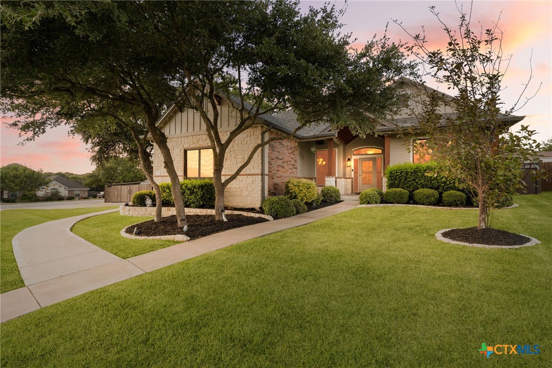 123 Archstone Loop Property Photo 1