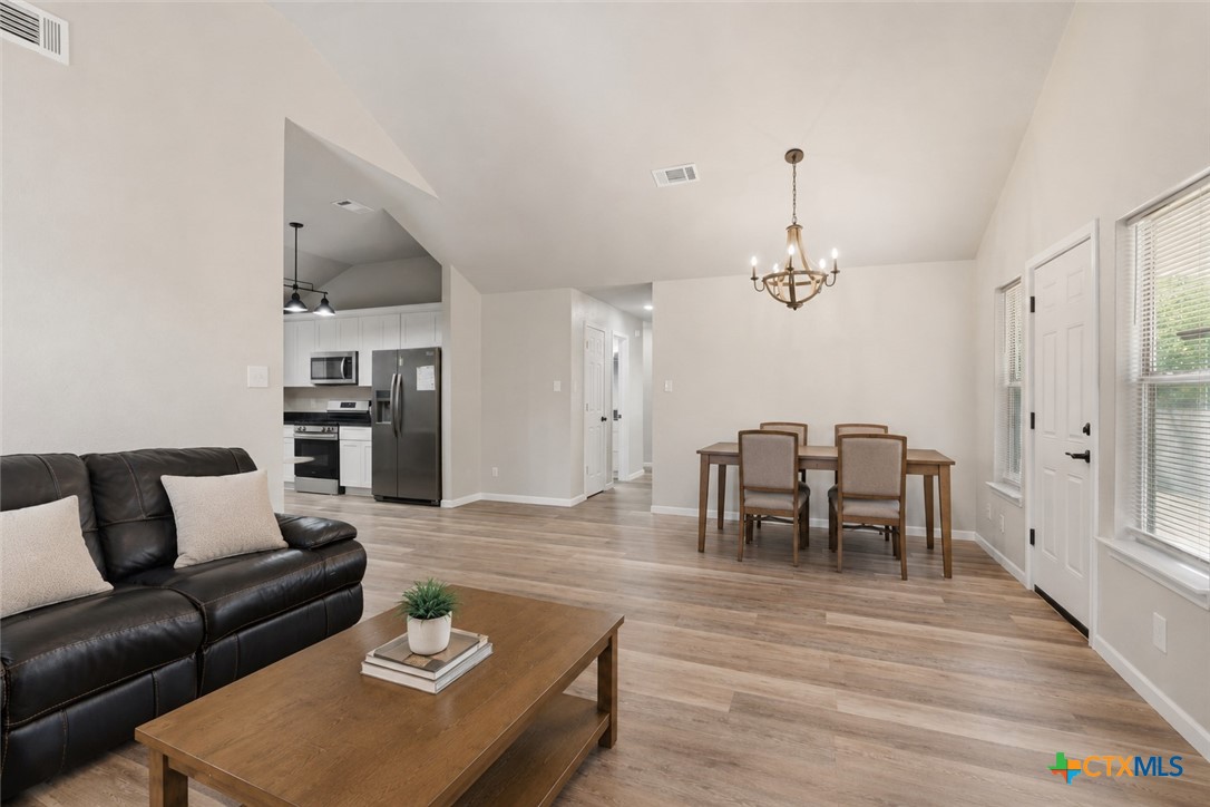 2506 Poppy Drive Property Photo 16