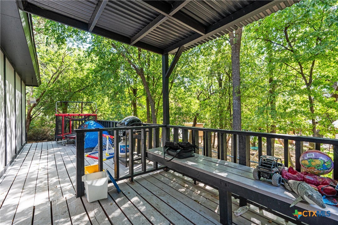 6731 Athens Street Property Photo 10