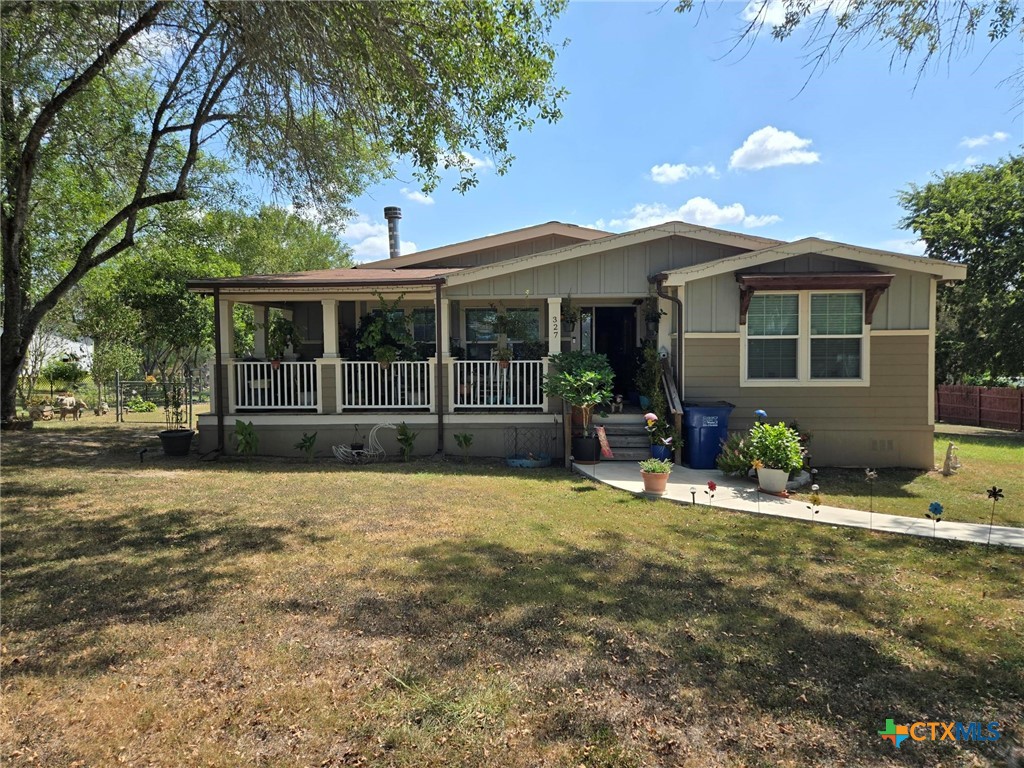 327 Reyna Lane Property Photo 1