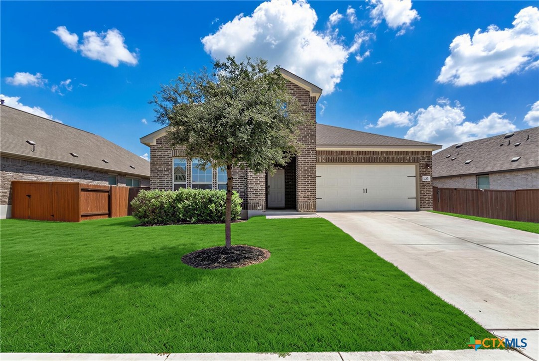 139 Billowing Way Property Photo 2