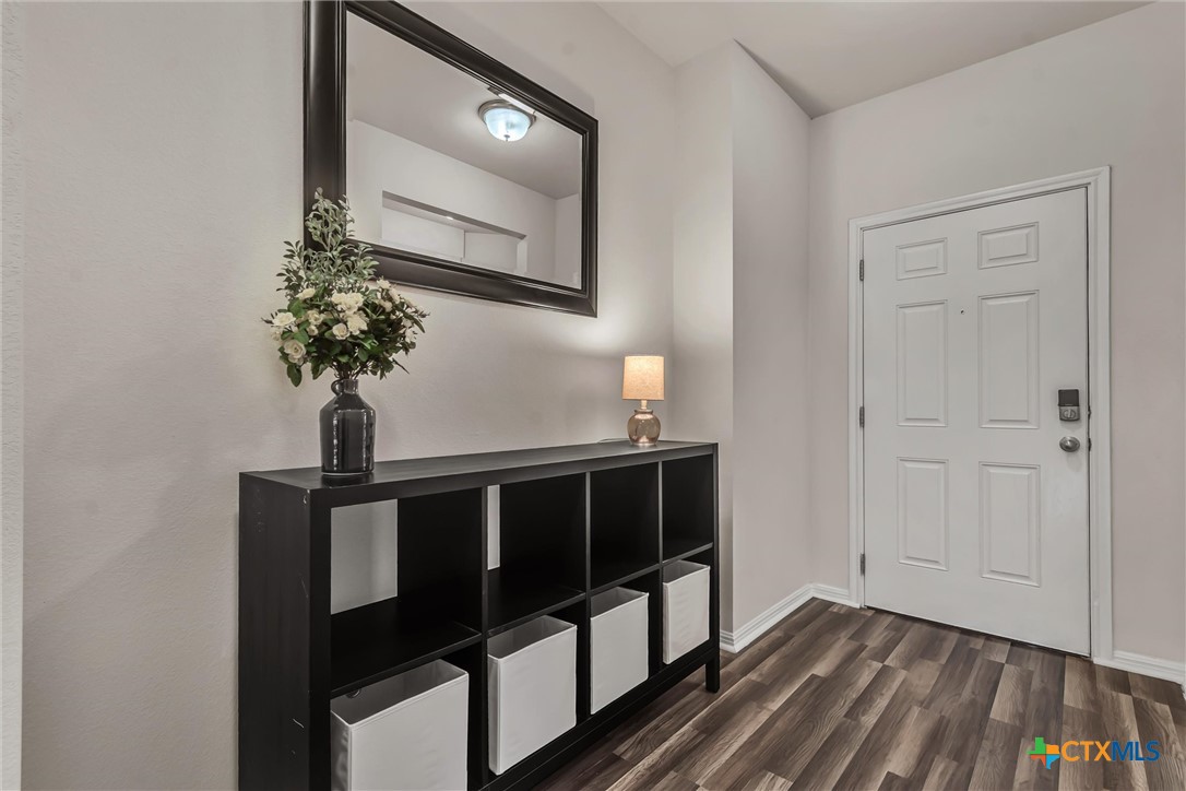 139 Billowing Way Property Photo 6